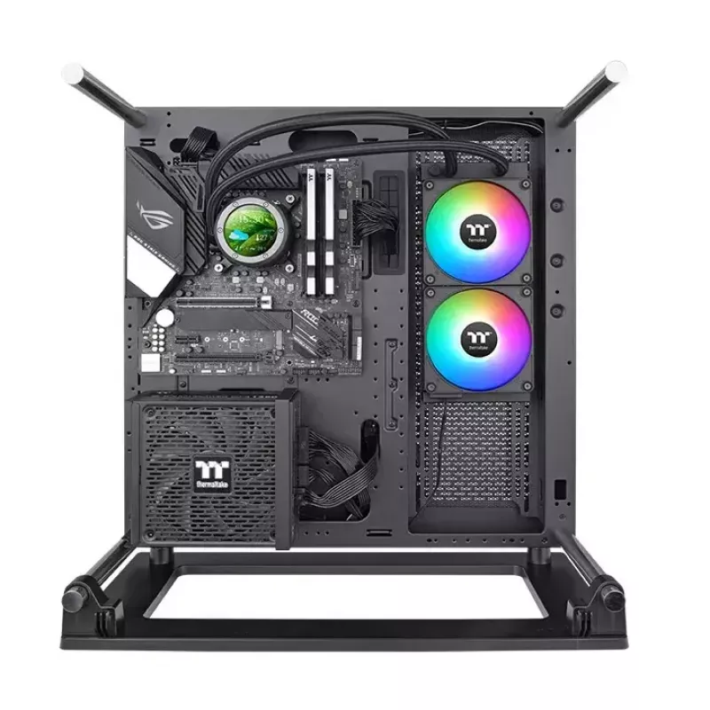 Súprava na kvapalinové chladenie Thermaltake CL-W414-PL12SW-A 12 cm čierna