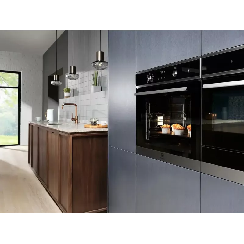 Vstavaná rúra Electrolux EOD6F77WZ SteamBake 600, 72 L, katalytické čistenie, A+