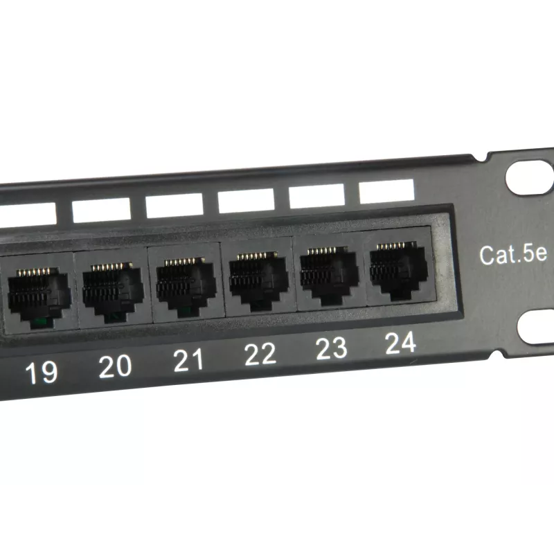 Equip 24-portový netienený patch panel Cat.5e, čierny, Cat5e, racková montáž, 1U, čierny, RoHS, CE