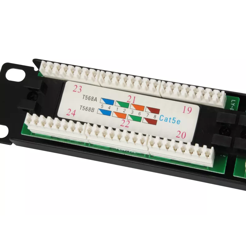 Equip 24-portový netienený patch panel Cat.5e, čierny, Cat5e, racková montáž, 1U, čierny, RoHS, CE