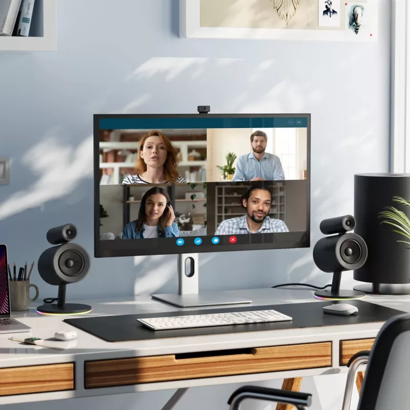 ALOGIC stolný monitor – Clarity Max Pro – 32 inch – 3840x2160 (4K UHD) s USB-C Power Delivery a webkamerou