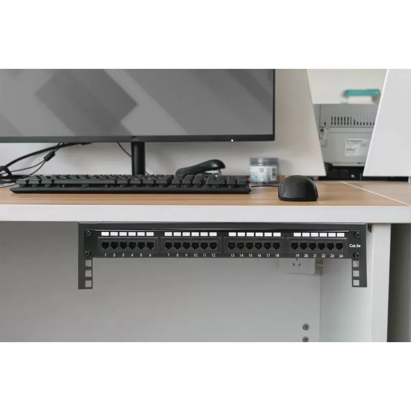 Digitus 19-palcový nástenný montážny držiak 6U čierny