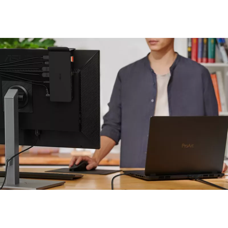 Dokovacia stanica ASUS DC500 Thunderbolt 4 Triple 4K, 150W PD, 3 displeje, 2x HDMI 2.1, 2x USB-A, 2x USB2.0, RJ-45, MicroSD