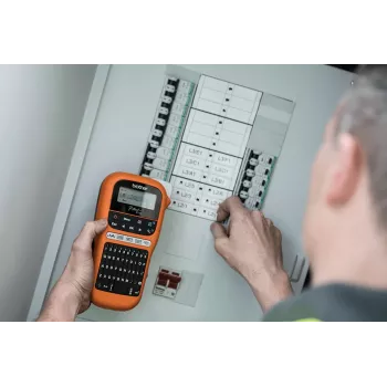Brother PT-E110 tlačiareň etikiet termotransfer 180 x 180 DPI 20 mm/s HGe/TZe QWERTY