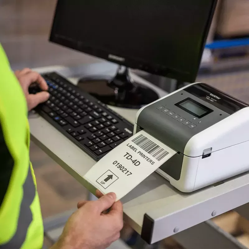 Brother TD-4550DNWBFC tlačiareň etikiet priama termotlač 300 x 300 DPI 152 mm/s káblová a bezdrôtová Ethernet LAN Wi-Fi Bluetooth