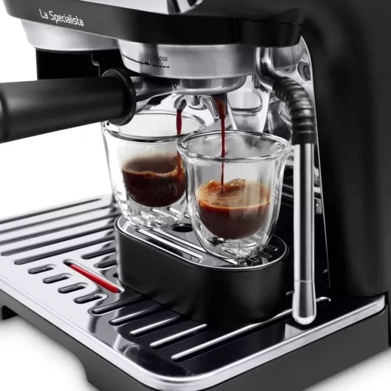De’Longhi Dedica Arte EC9155.MB poloautomatický espresovač 2,5 L