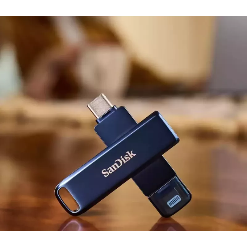 WESTERN DIGITAL SanDisk Phone Drive pre iPhone - 128 GB USB kľúč - USB-C/Lightning - Metallic Sky modrá