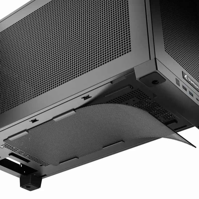 PC skriňa Sharkoon REBEL C20 ITX čierna