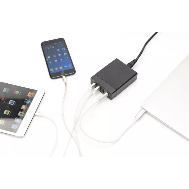 DIGITUS 4-portová USB nabíjačka, 72 W 1x USB-C (PD) 5,9,15,20 V/3 A, 3x USB-A 5 V/2,4 A, čierna