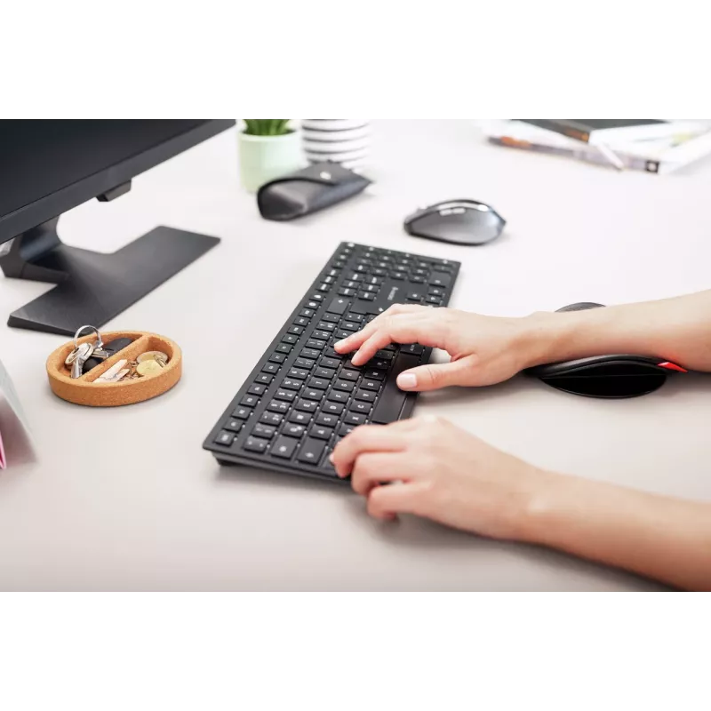 CHERRY KW 9100 tenká klávesnica univerzálna RF Wireless + Bluetooth QWERTZ čierna