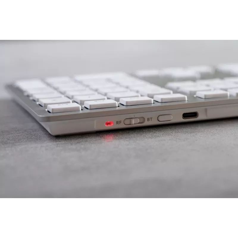 CHERRY KW 9100 štíhla FOR MAC klávesnica univerzálna USB + Bluetooth QWERTZ nemecká strieborná