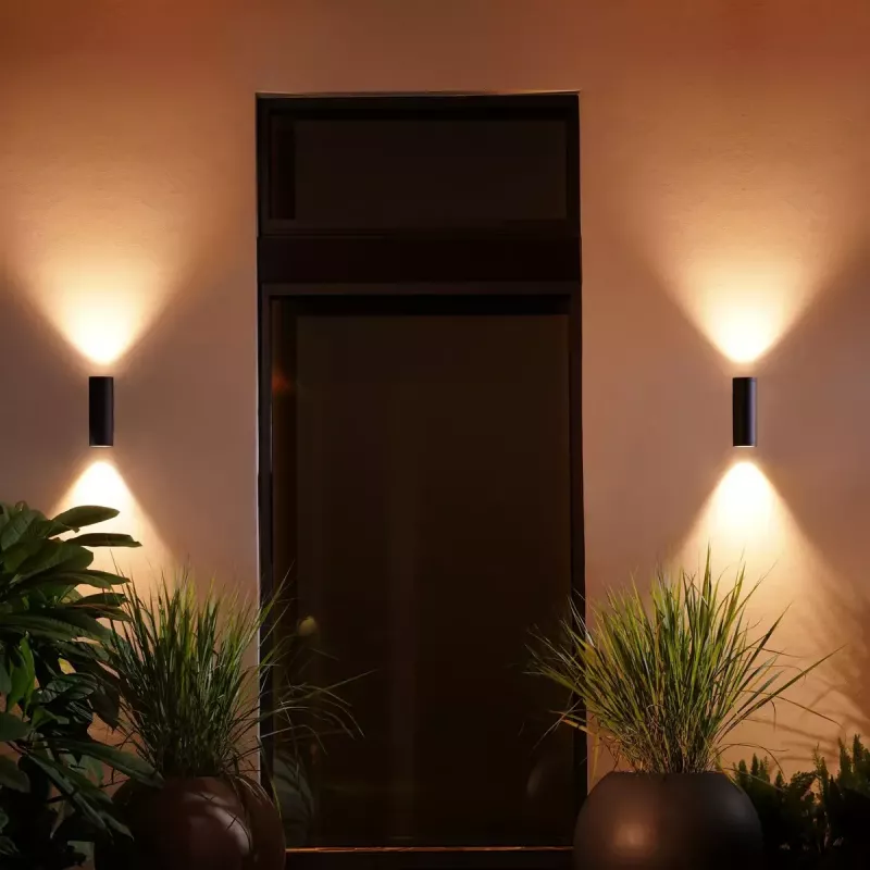 Vonkajšie nástenné svietidlo Philips Hue White and Colour Ambience Appear