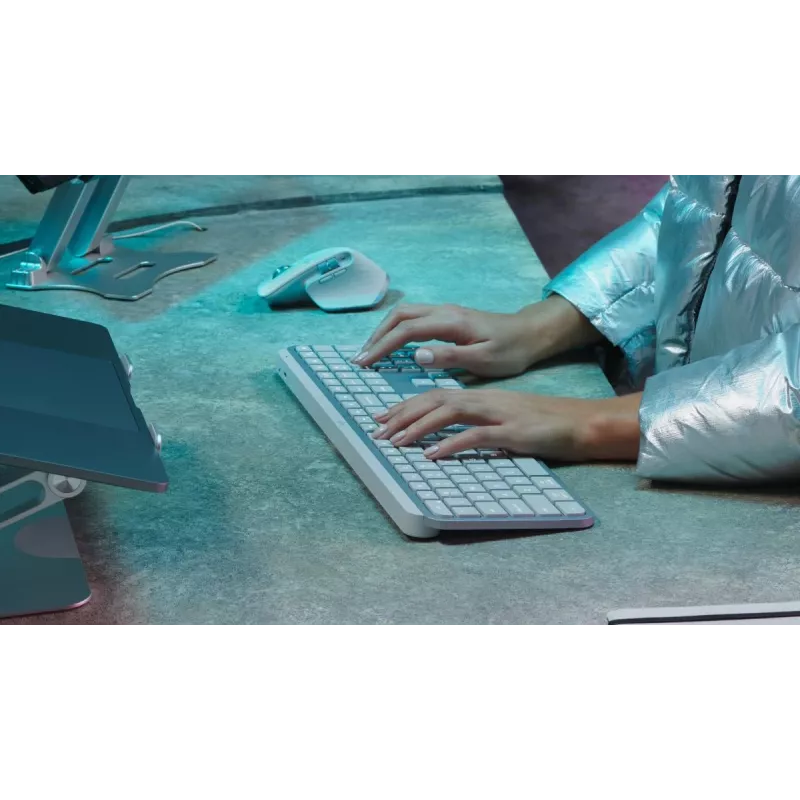 Logitech MX Keys S univerzálna RF bezdrôtová + Bluetooth QWERTZ nemecká hliníková biela