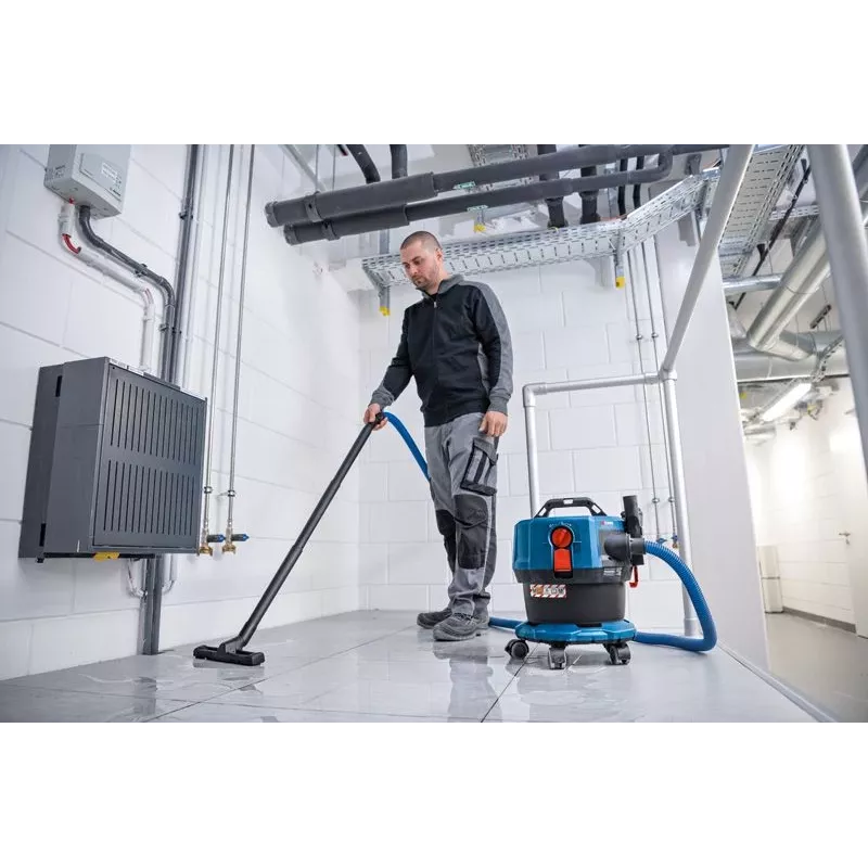 Bosch GAS 18V-12 MC Professional 12 L valcový vysávač suchý a mokrý Combi