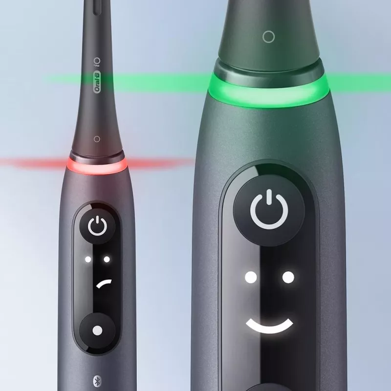 Oral-B iO elektrická zubná kefka dospelí rotačná čierna
