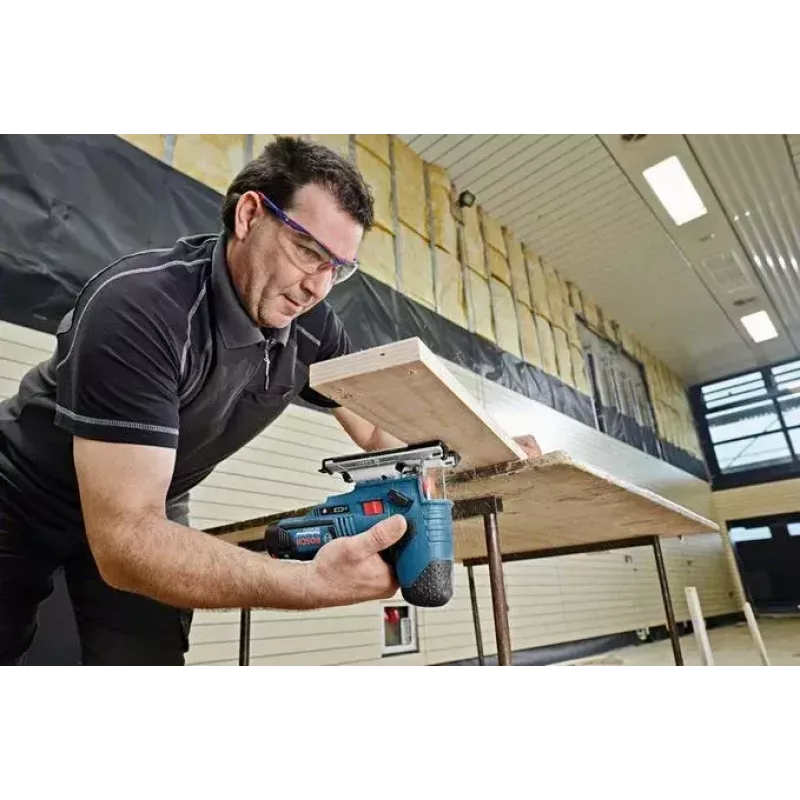 Bosch GST 12V-70 Professional akumulátorová priamočiara píla, solo