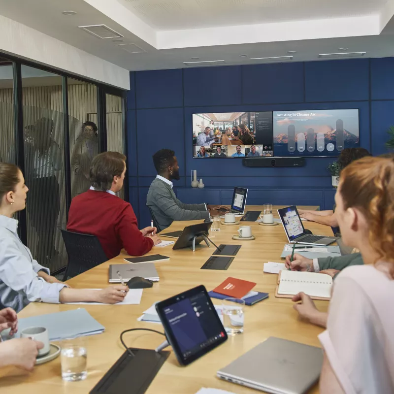 HP Poly Studio X72 All-In-One video bar bez rádiového modulu alebo napájacieho kábla TAA