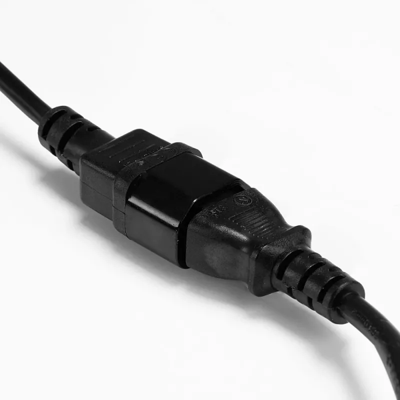 Lindy 0,5 m IEC predlžovací kábel, čierny