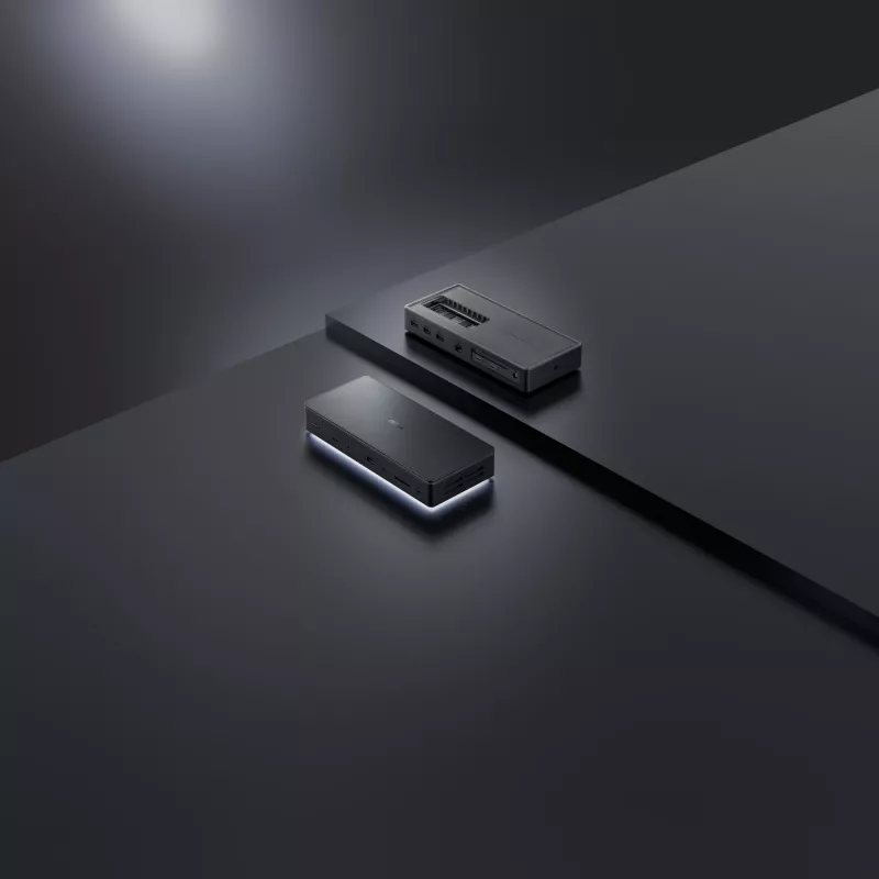 ASUS Master Thunderbolt 5 Dock DC510 káblový čierny