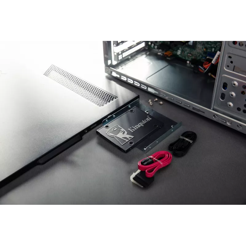 Kingston Technology 512G SSD KC600 SATA3 2,5 palca, 512 GB, 2,5 palca, 550 MB/s, 6 Gbit/s