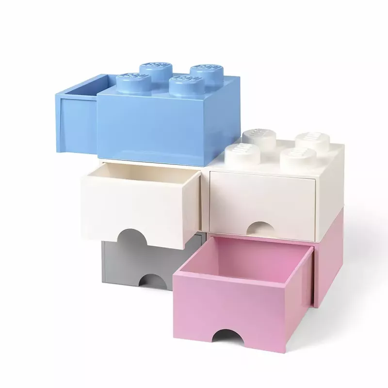 Zásuvka LEGO Brick 8, room copenhagen RC40061735, biela