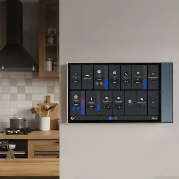 Nástenný ovládací panel Shelly Wall Display XL — 10,1