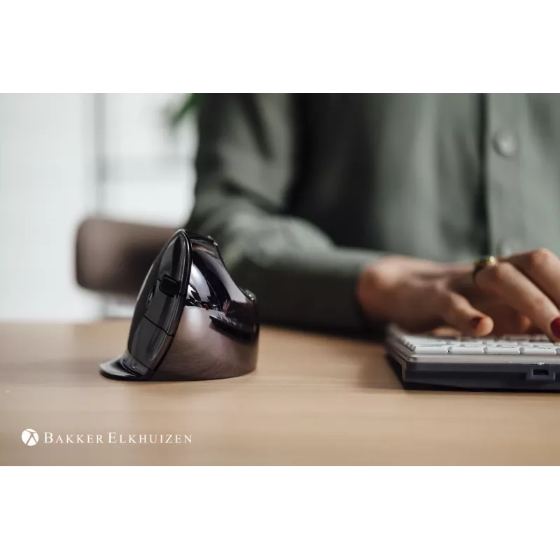 BakkerElkhuizen Evoluent D Medium Wireless, pravá ruka, vertikálny dizajn, laser, RF Wireless, 3200 DPI, čierna