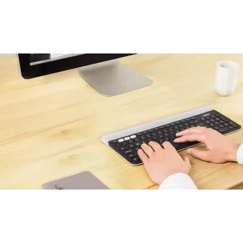 LOGITECH K780 Multi-Device Wireless Keyboard – Qwerty US/Int'l