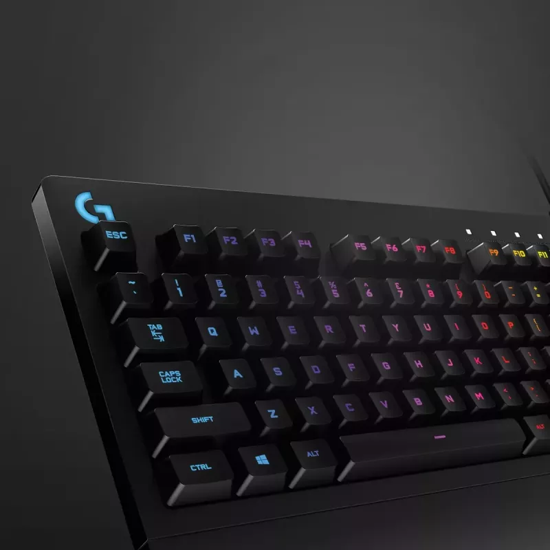 Herná klávesnica Logitech G G213 Prodigy plná veľkosť RGB LED káblová