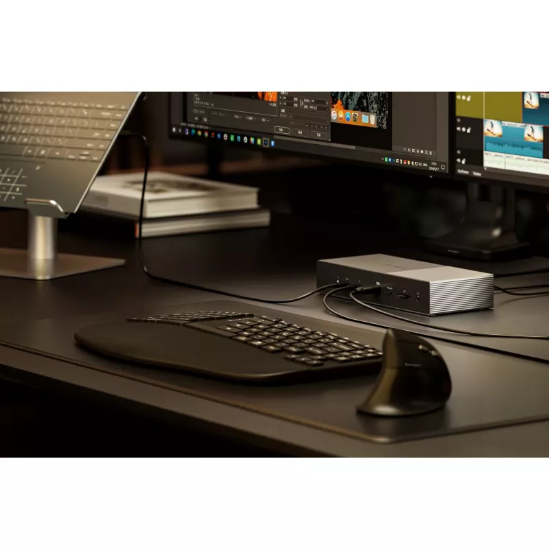 Kensington SD5000T5 EQ Thunderbolt 5 Triple 4K dokovacia stanica s 140W PD - Windows/macOS