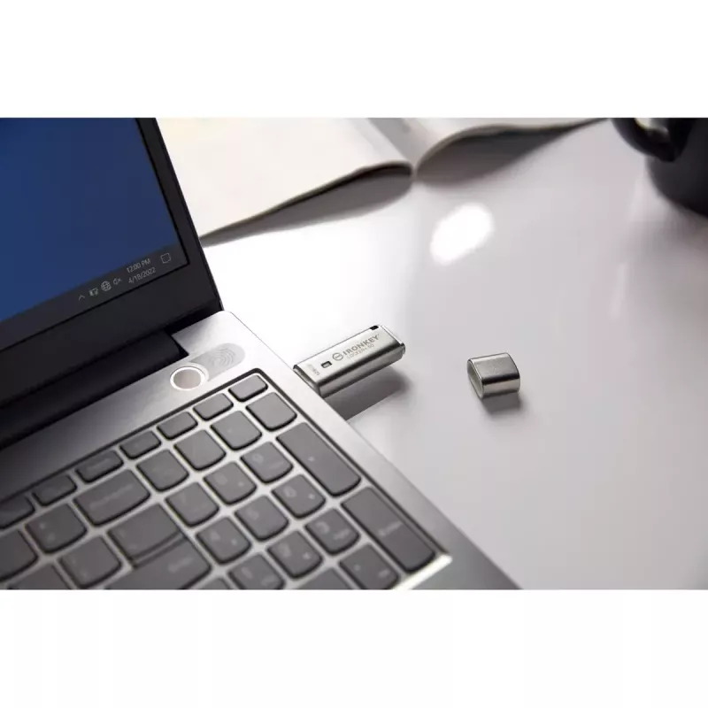Kingston Technology IronKey 128GB IKLP50 AES USB so 256-bitovým šifrovaním