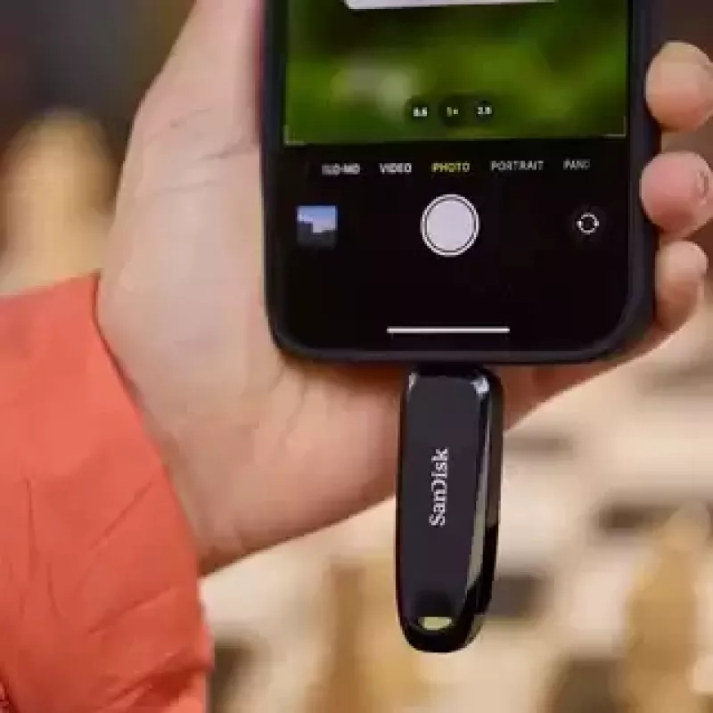 WESTERN DIGITAL SanDisk Phone Drive pre Android – 256 GB USB kľúč – USB-C/A 3.2 Gen 1 – čierny