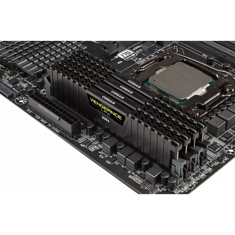 CORSAIR pamäť 16GB DDR4 2400MHz C16 Vengeance Low Profilex čierna