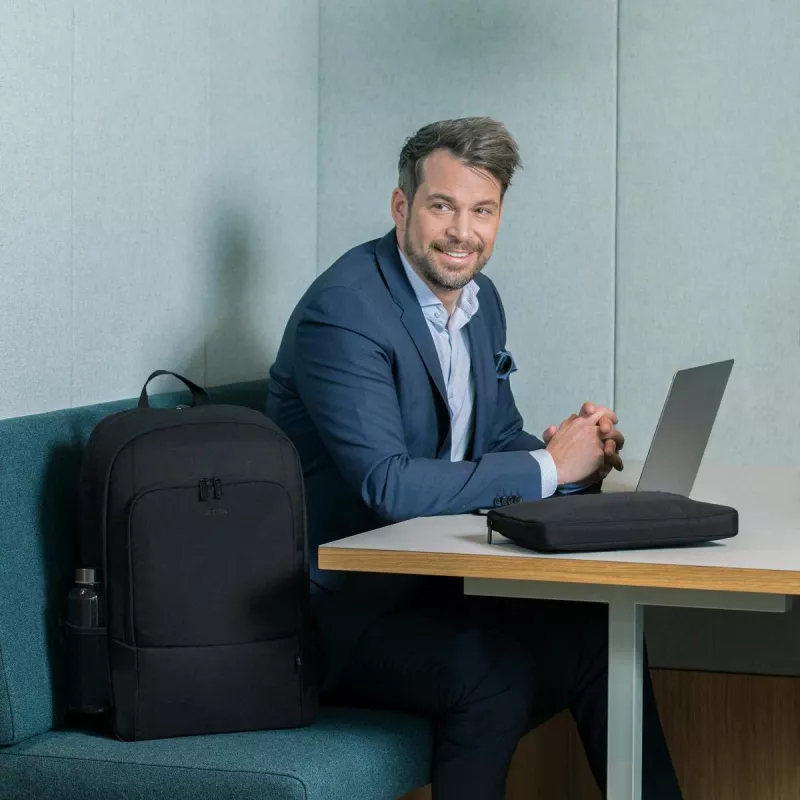 DICOTA Eco Backpack Base - batoh na notebook 13-14.1in - čierny / 300d rPET polyester