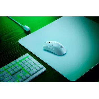 RAZER Viper V3 Pro herná myš – bezdrôtová / káblová – biela