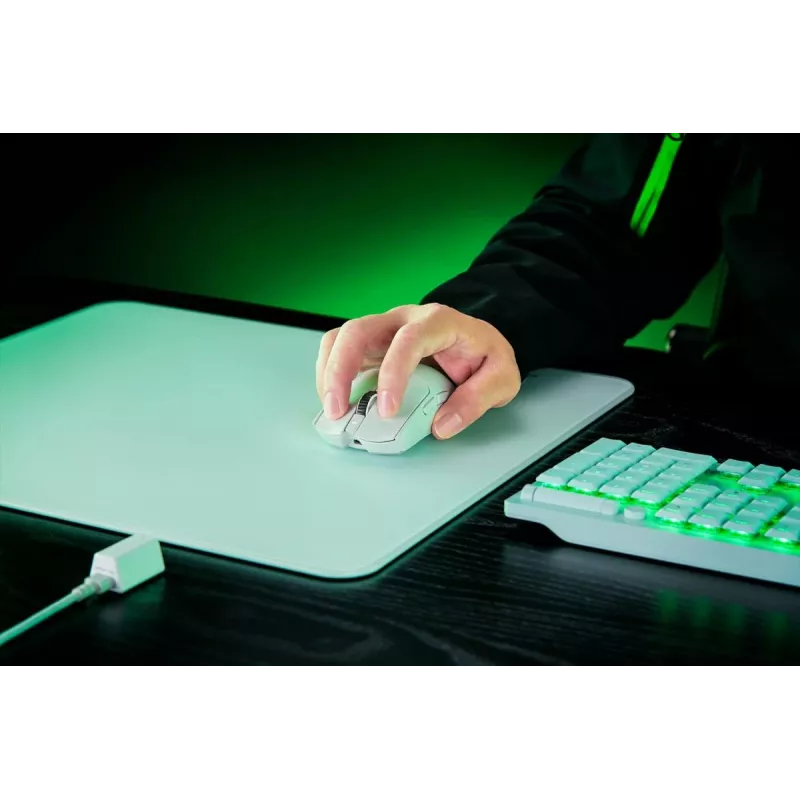 RAZER Viper V3 Pro herná myš – bezdrôtová / káblová – biela
