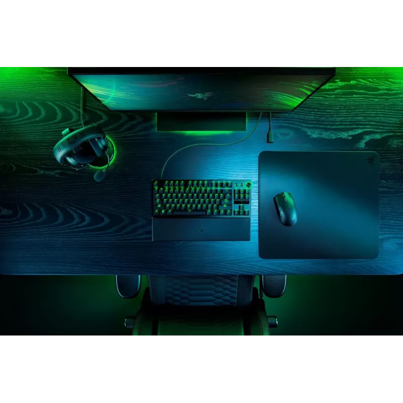 Razer Viper V3 Pro myš pravá ruka RF Wireless + USB Type-C optická 35000 DPI