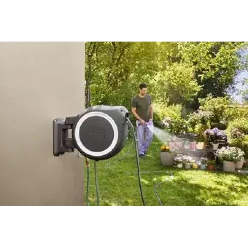 Nástenný navijak hadice Gardena RollUp Automatic čierna sivá
