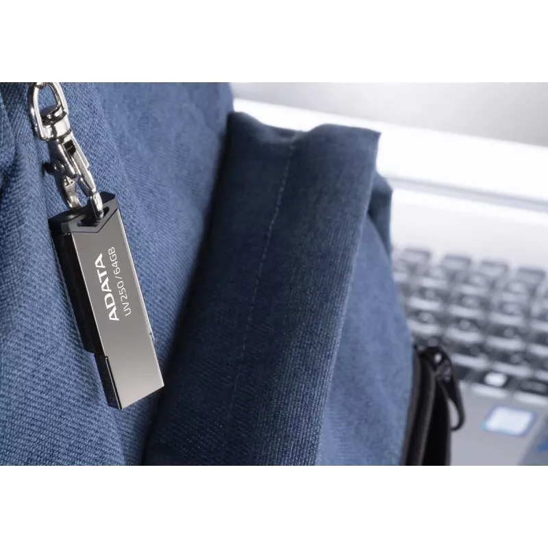 ADATA UV250 USB flash disk 16 GB USB Type-A 2.0 Strieborná
