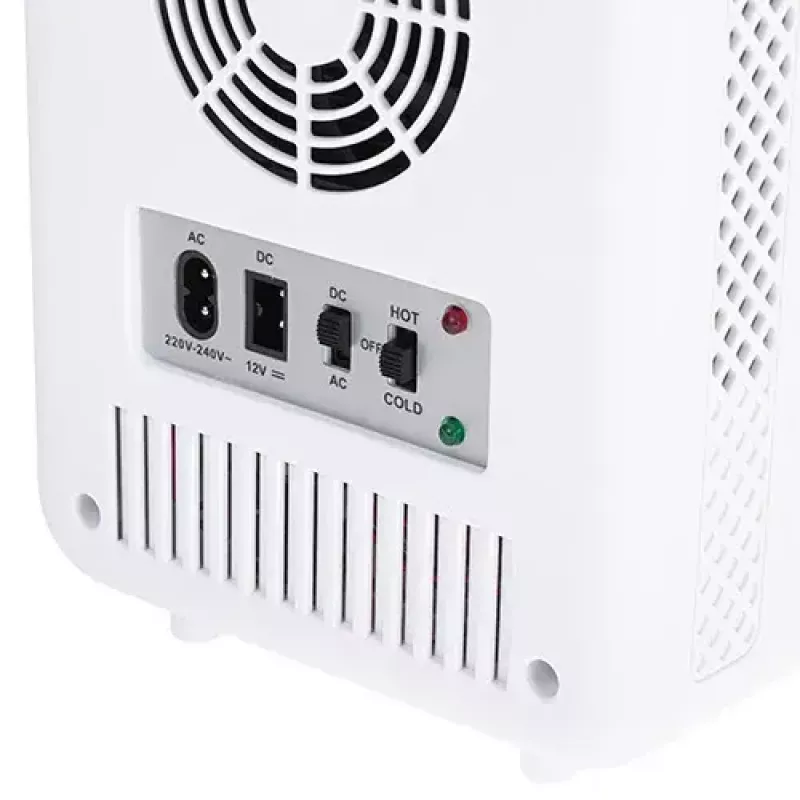 Samostatne stojaca mini chladnička Adler AD 8085, 4 L, pravé otváranie, zrkadlové dvere, 220–240 V/12 V