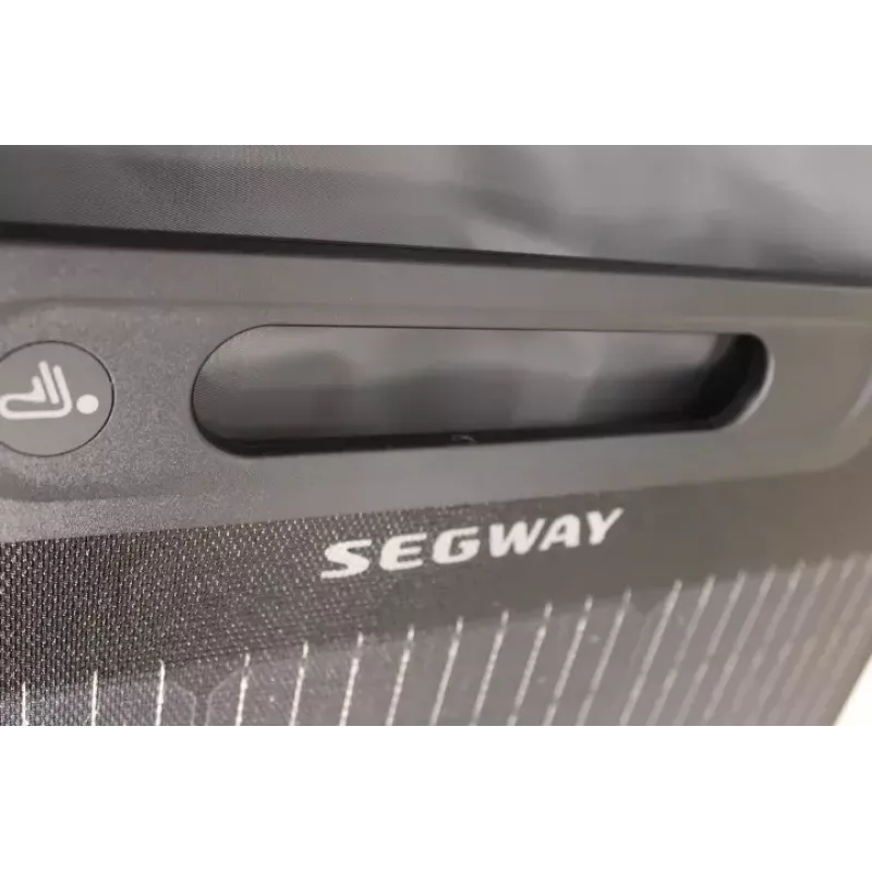 SALE OUT. Segway Solárny panel 100 W, NEBALENÉ, POUŽITÉ, ŠKRABANCE
