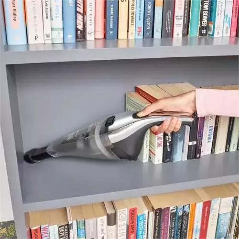Ručný vysávač Black & Decker NVC220WC-QW
