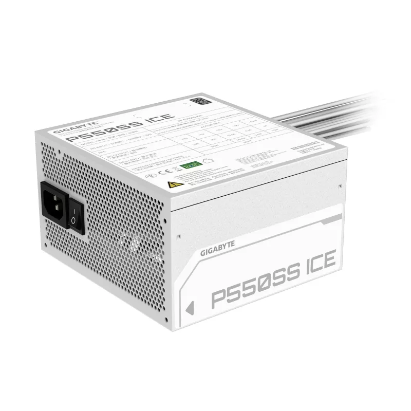 GIGABYTE P550SS ICE napájací zdroj - PCIe 5.0, 80 PLUS Silver, 120mm ventilátor, ATX 3.0 kompatibilný, EU konektor