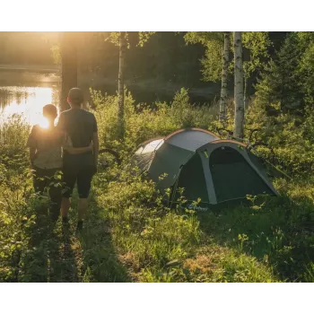 Stan Outwell Earth 2 – 2-miestny, kompaktný dvojmiestny kempingový stan, zelený