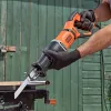 Šabľová píla Black & Decker BES301