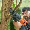 Šabľová píla Black & Decker BES301