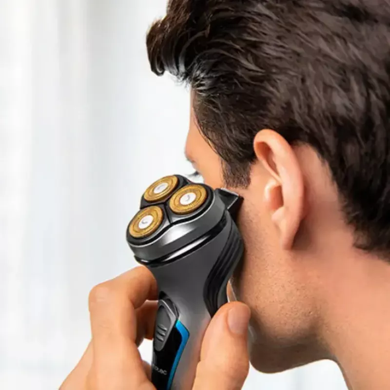 Cecotec 04199 holiaci strojček pre mužov rotačný zastrihávač Titan 3D hlava