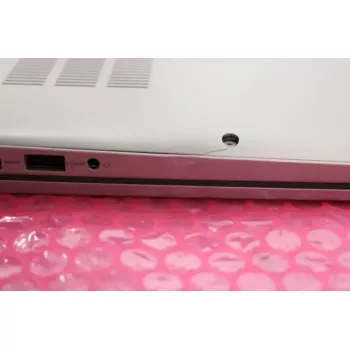 Notebook Dell Latitude 5450 14 palcov Intel Ultra 5 135U 16 GB 512 GB integrovaná Win11 Pro