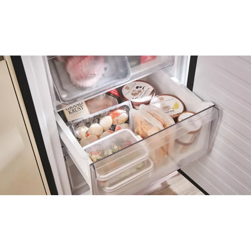 Chladnička Candy Fresco ECN2CQTEB186 355 L čierna No Frost