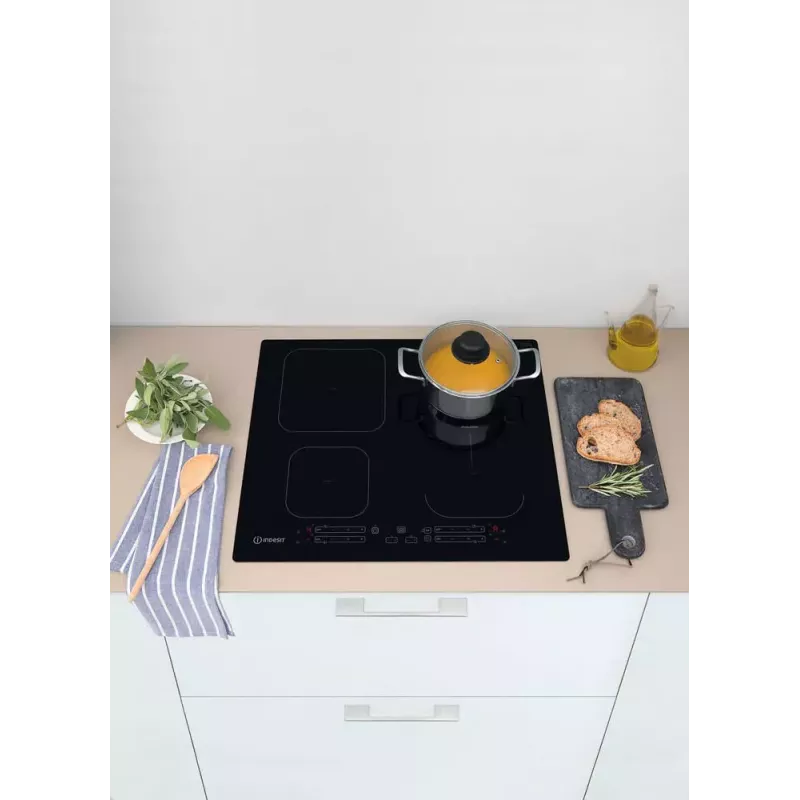 Indesit IB 65B60 NE čierna vstavaná 59 cm indukčná varná doska 4 zóny